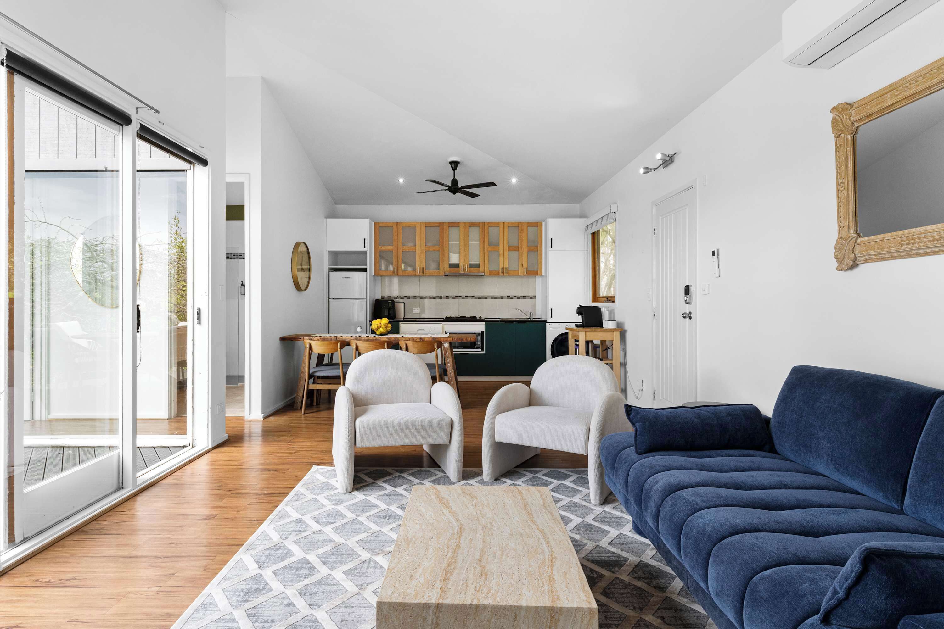 TV, fireplace, offices