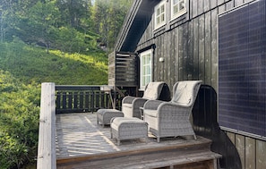 Terrace/patio - Amazing home in Skonseng with house sea view (Skonseng)