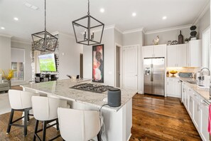 Private kitchen - Sky house in LasColinas near Dallas Stadium in Arlington (Irving)