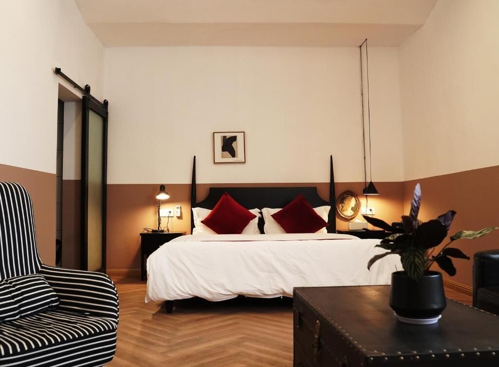 Deluxe Double Room, City View