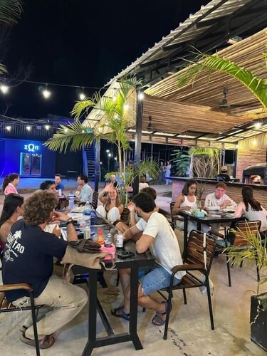 David's Hostel & Restaurant