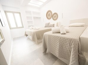 Iron/ironing board, free WiFi - Ione Inn (Chora)