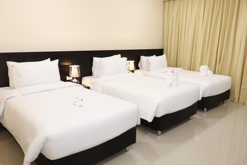 In-room safe, blackout curtains, soundproofing, free WiFi
