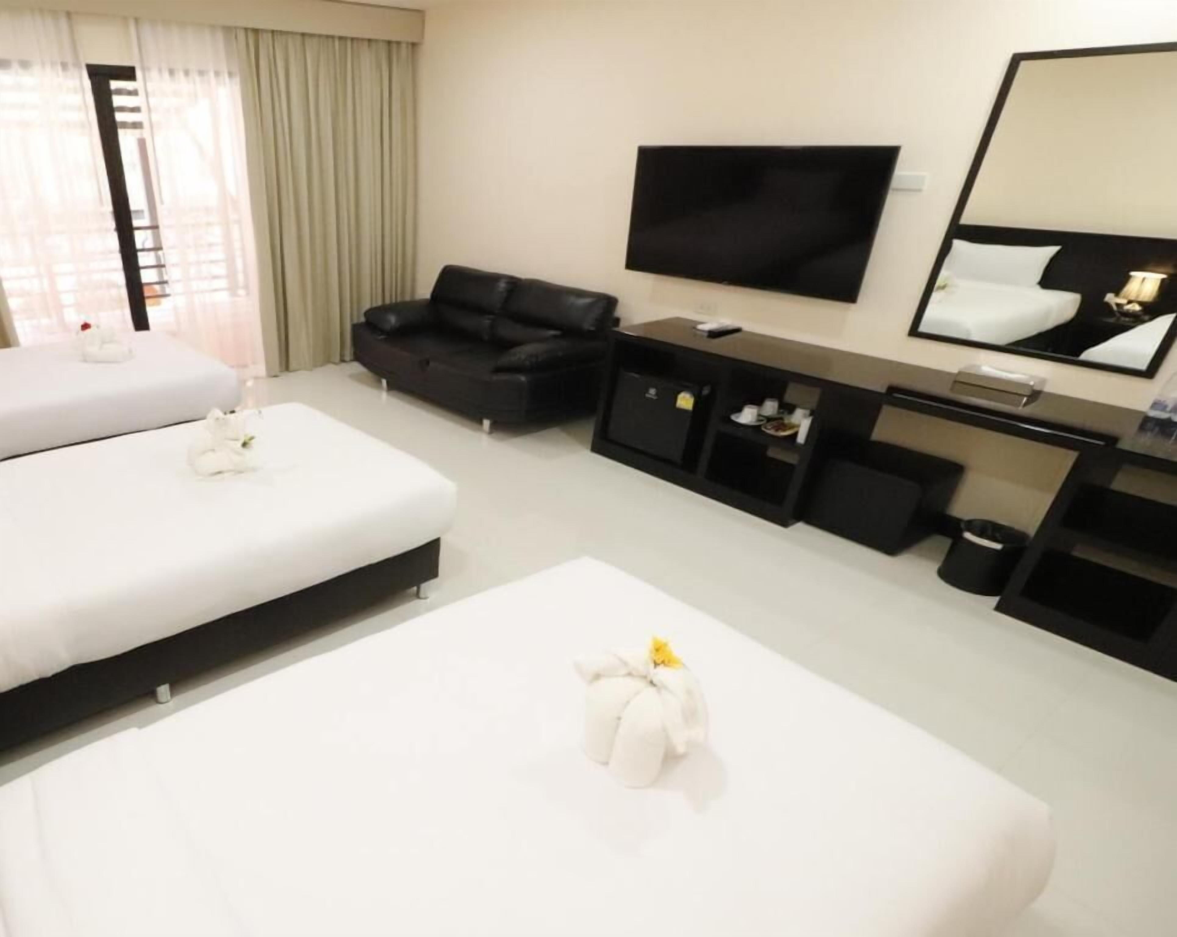 ตู้นิรภัยในห้องพัก, ผ้าม่านกันแสง, ห้องเก็บเสียง, Wi-Fi ฟรี
