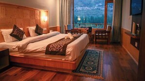 Deluxe Room, Balcony | Desk, WiFi (free) - Old Manali Retreat (Samudrapur)