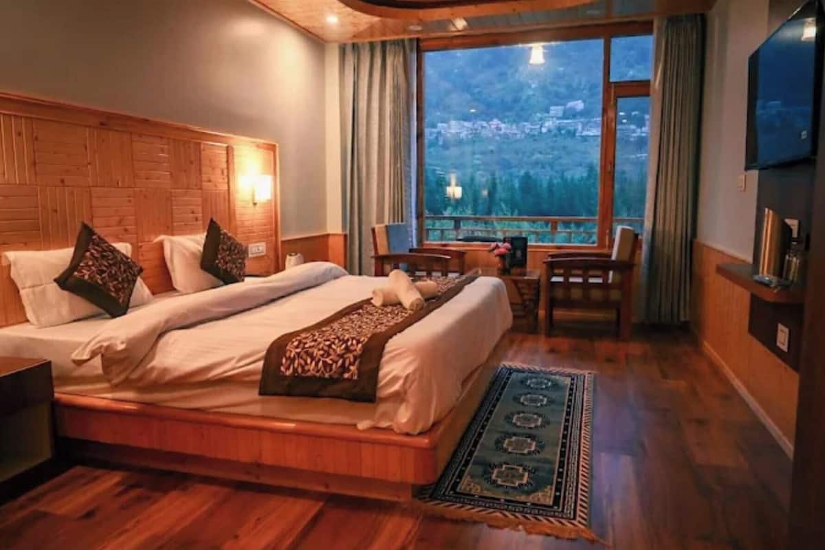 Quarto luxo, sacada | Escrivaninha, Wi-Fi de cortesia