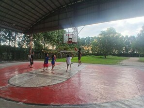 Sport court