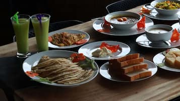 Desayuno continental incluido todos los días