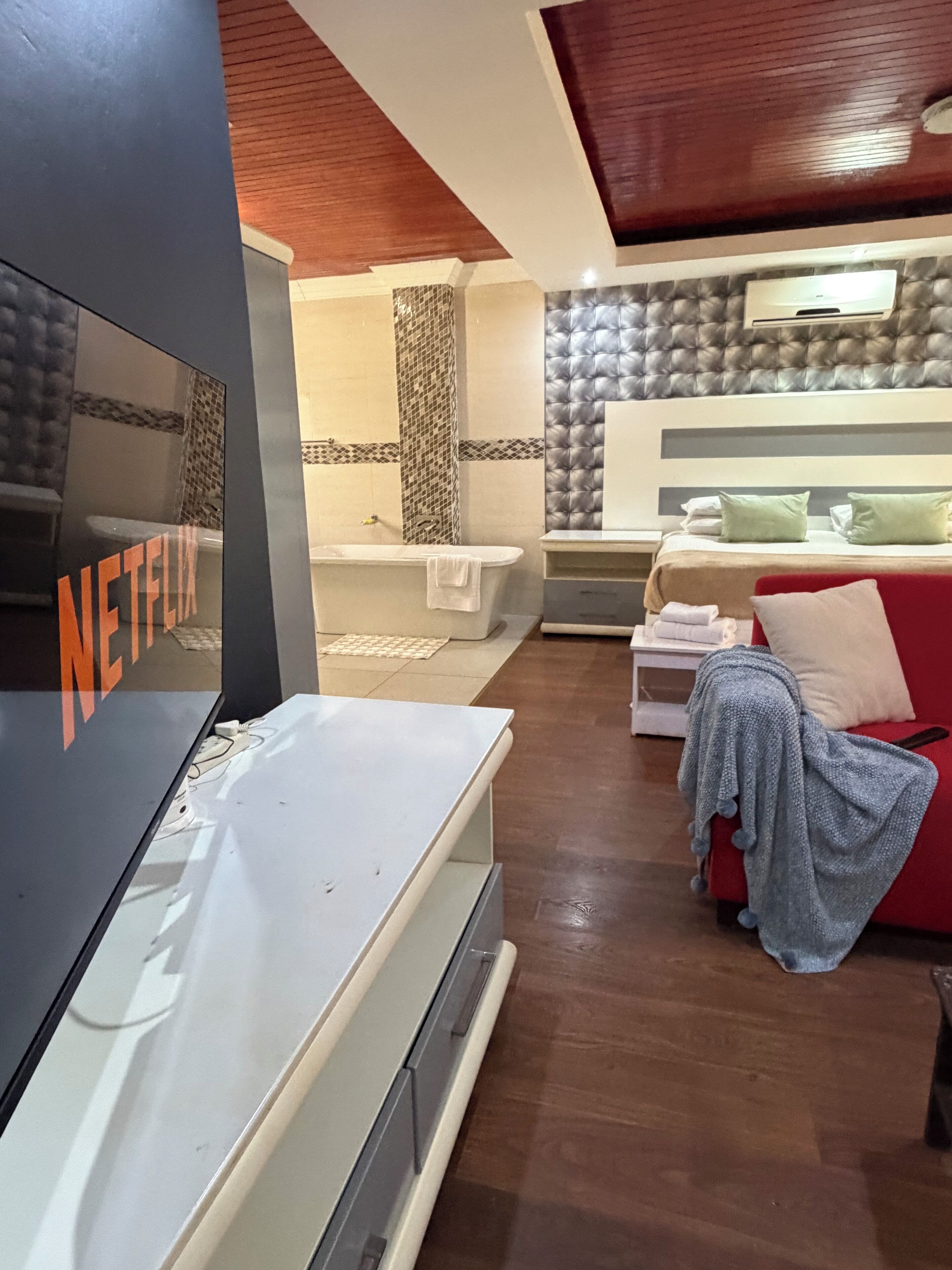 Deluxe Triple Room, Patio, Garden View | Iron/ironing board, free WiFi