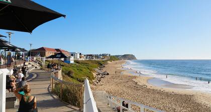 Avalon, Merewether Beach