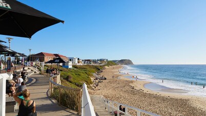 Avalon, Merewether Beach