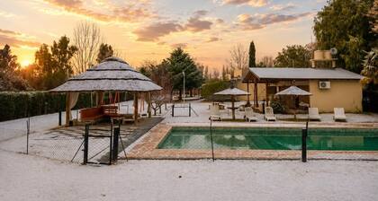 Family Cabin | Pool and Nature
