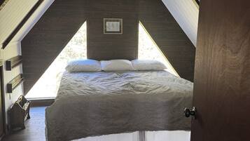 WiFi, bed sheets