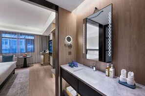 Bathroom - Beijing Sanlitun Gongti Manxin Hotel (Beijing)