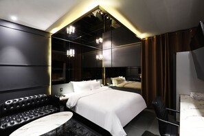 Quarto casal luxo | Wi-Fi de cortesia