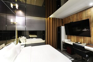 Quarto casal luxo | Wi-Fi de cortesia