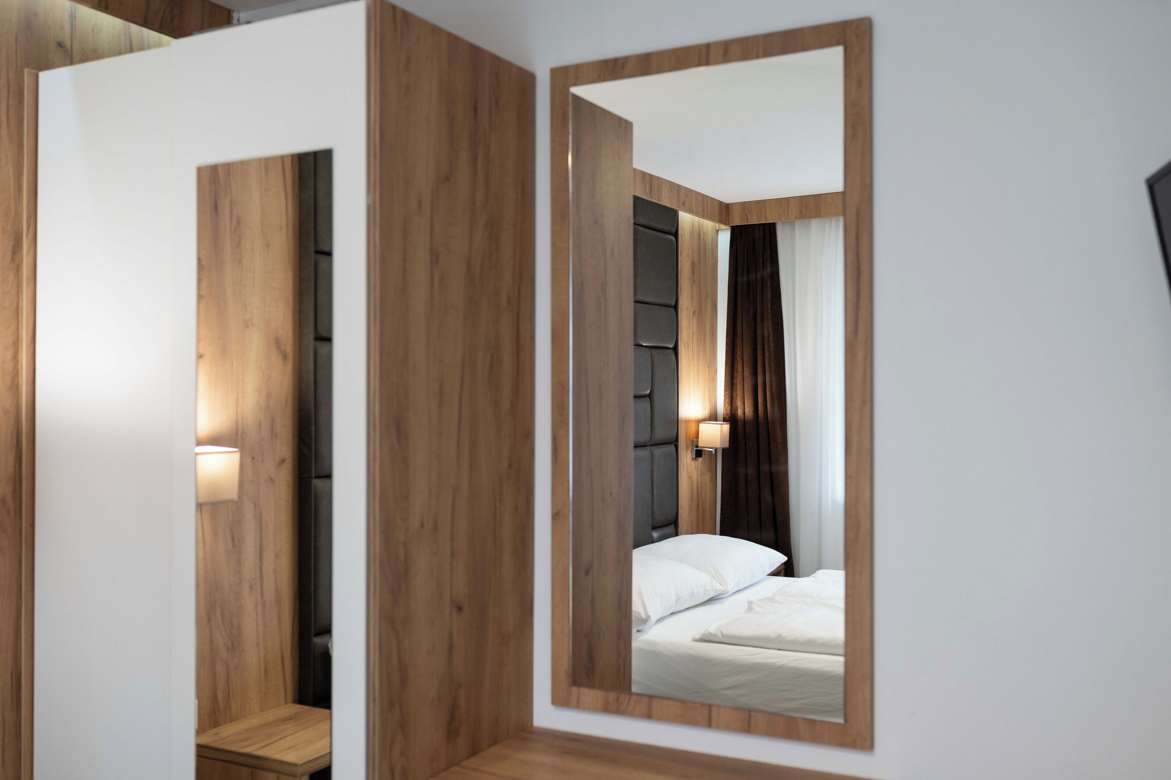 Comfort Apartment, Garden View | Laptop workspace, blackout drapes, soundproofing