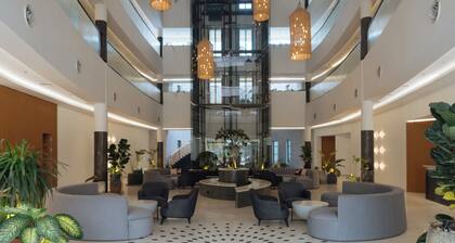 ORYN - Celebrity Resort