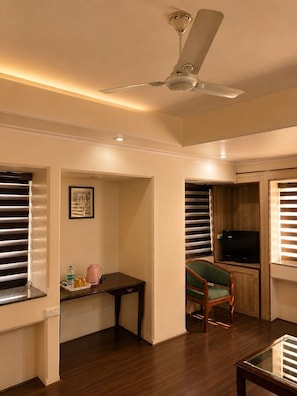 Standard Room - Mayfair (Mandi)