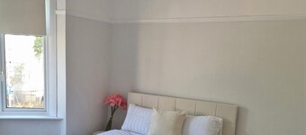 Charming 3-bedroom house at the heart of Westcliff-on-Sea