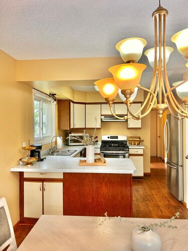 Spacious & Comfortable Farmington Home