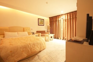 Deluxe Double Room | Free WiFi - Evergreen Motel (Cheongju)