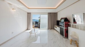 Basic Room, 1 Bedroom (Building B Room 104 (Ondol Room)) - Ganghwa Glory Bada Pension (Ganghwa-gun)