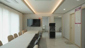 Basic Room, 4 Bedrooms (Building A 2F Group Room) | 1 bedroom, free WiFi