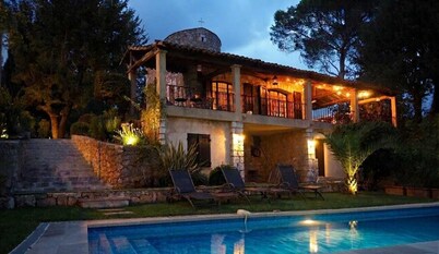 Charming Provençal villa in Valbonne