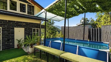 Piscina externa