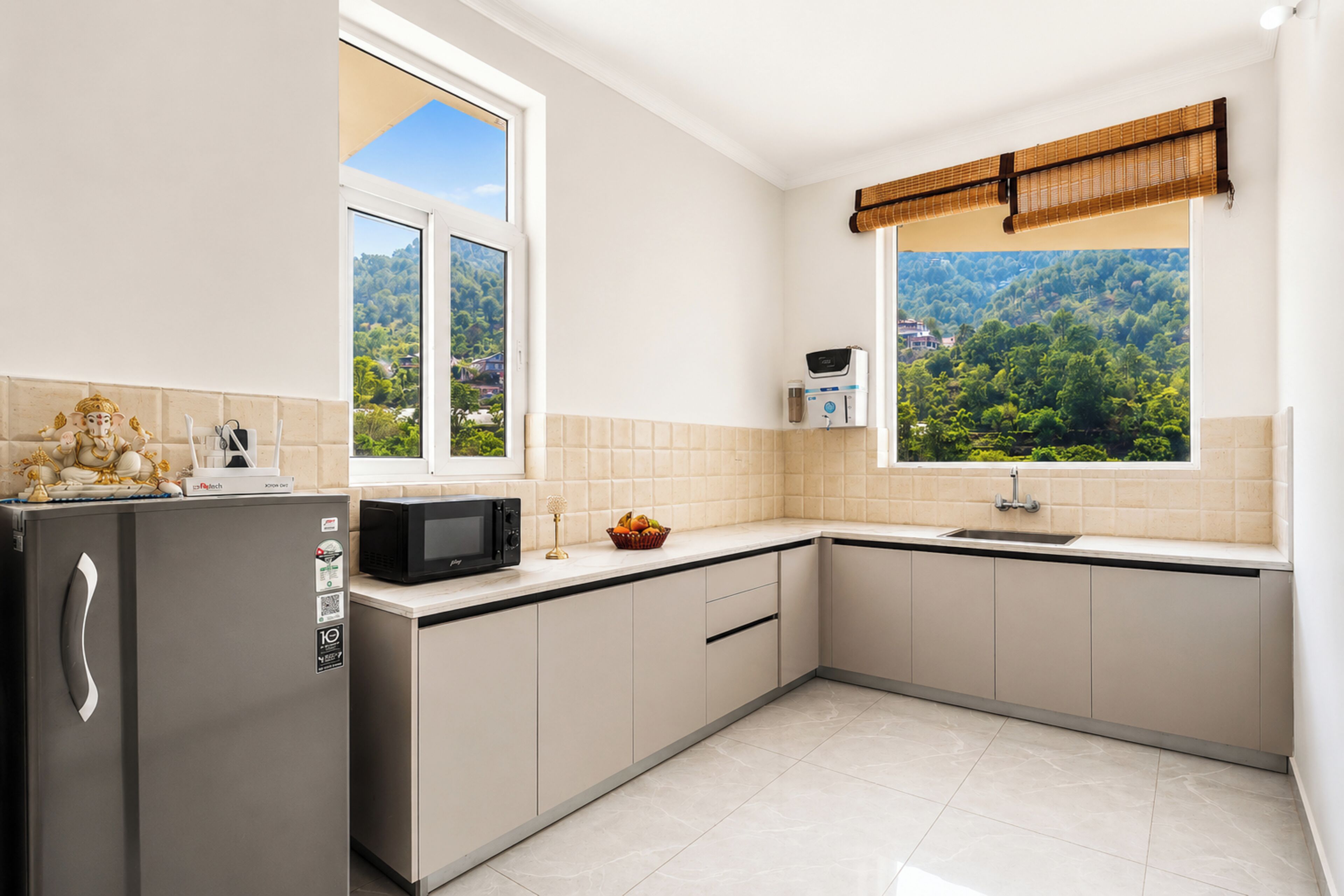 Deluxe Cottage, Hill View | Private kitchen