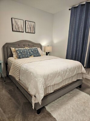 Iron/ironing board, Internet, bed sheets - Charming 1-Bedroom Basement Suite in Spruce Grove, Alberta (Spruce Grove)