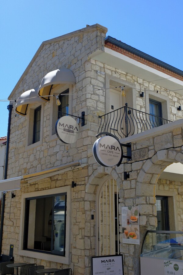Maraköyiçi Rental Homes - Alaçatı