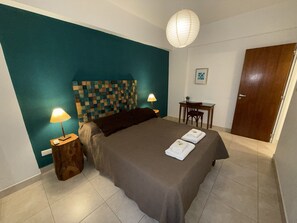 Room - Apartment Minutes from Salta Historic Center, Restaurants and Nightlife (Salta)