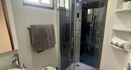 Container Glamping