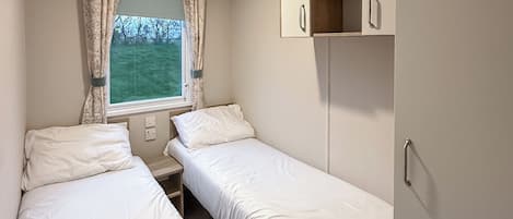 3 chambres, accès au Wi-Fi (inclus), literie fournie