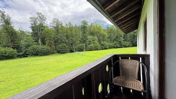Superior Suite, Non Smoking, Mountain View | Garden view