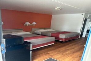 Room - 2 Full Bed|Smk|New Cumberland, PA (New Cumberland, PA)