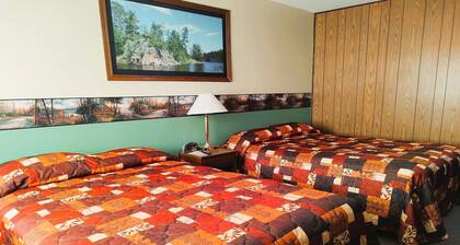International Falls | 2 full bed