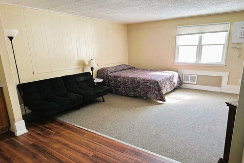 Premium Queen Bed with Kitchenette