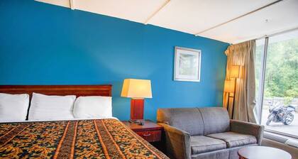 Kernersville NC | king bed|Smk