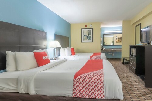 Knoxville TN | 2 queen bed
