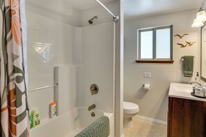 Hair dryer, towels