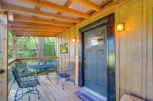 Fish & Hike the Ozarks! Black Ben Bear Cabin