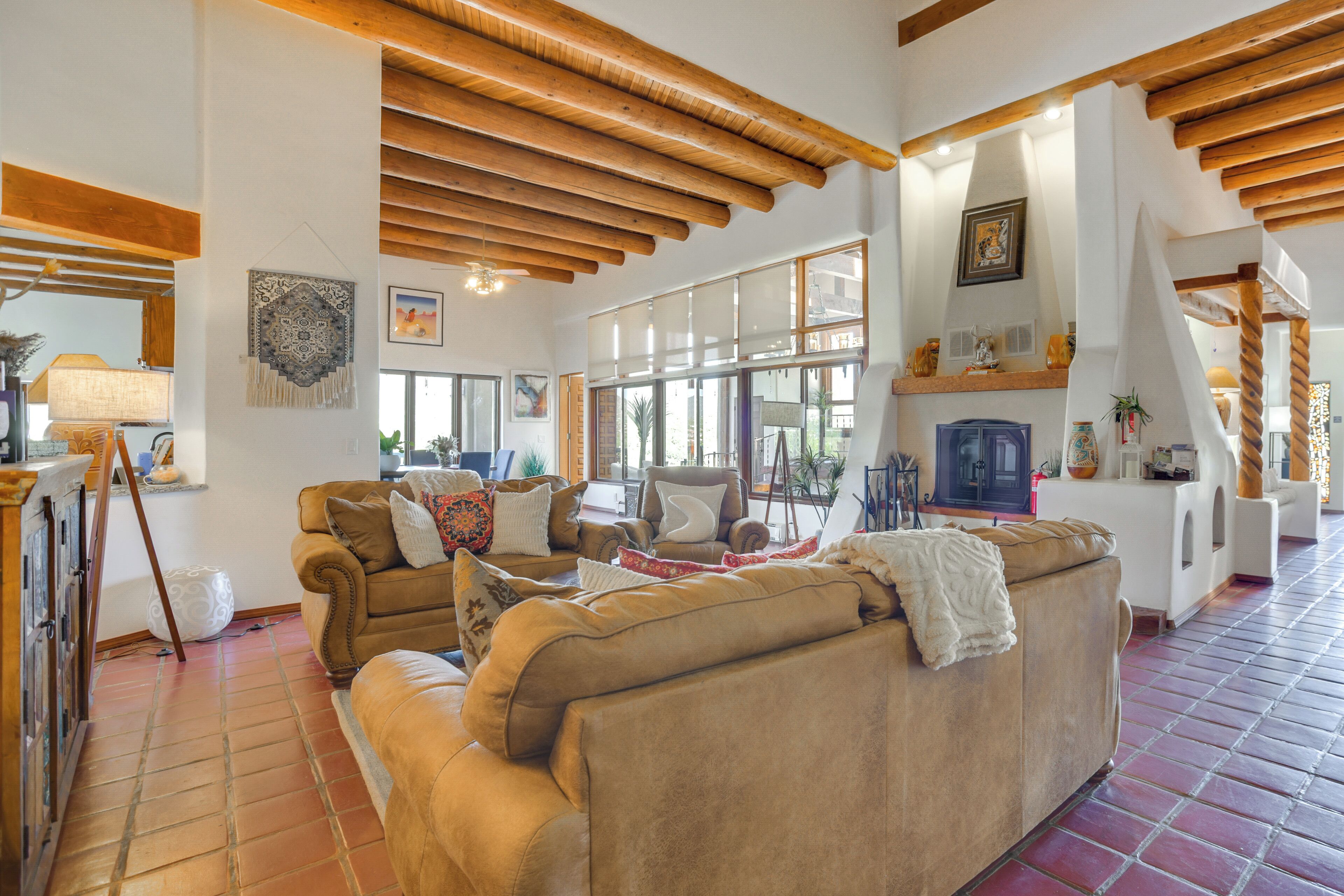 Luxurious Retreat W/ Stunning Views In Santa Fe - Santa Fe, NM