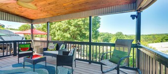 Pool & Dock Access! Badin Lake Resort Gem