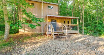 Trails & Creek Access! Alexis Triple Nichols Cabin