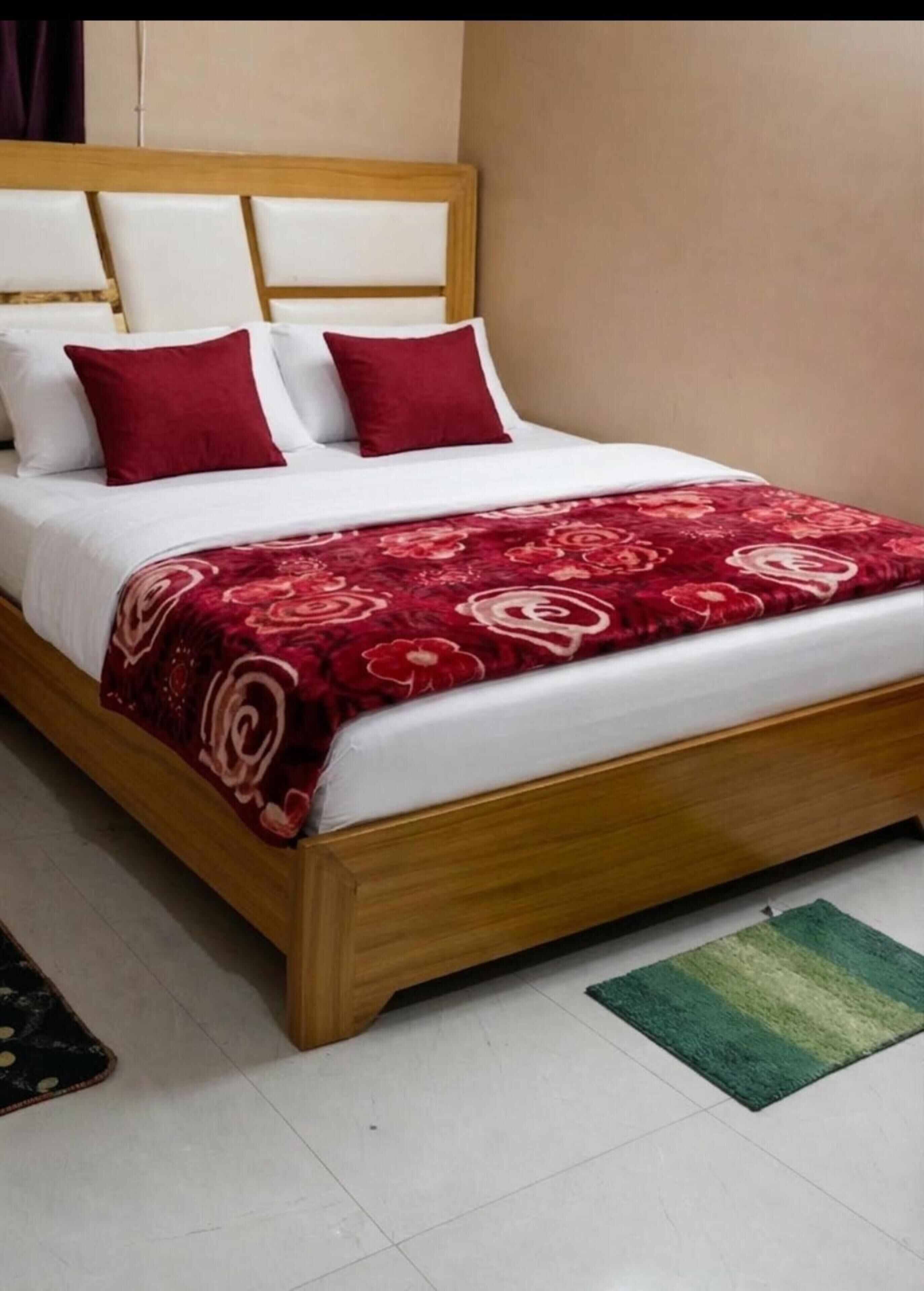 Deluxe-Zimmer | Zustellbetten, Bettwäsche
