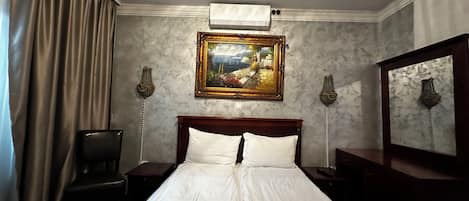 Habitación doble Confort | Escritorio y wifi gratis
