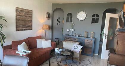 Beautiful vacation rental in Heiligenhafen with a sea view and a balcony